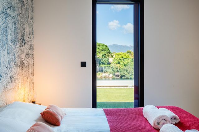 Maison à louer - 7 pièces - 265 m2 - Lecci - 201 - CORSE