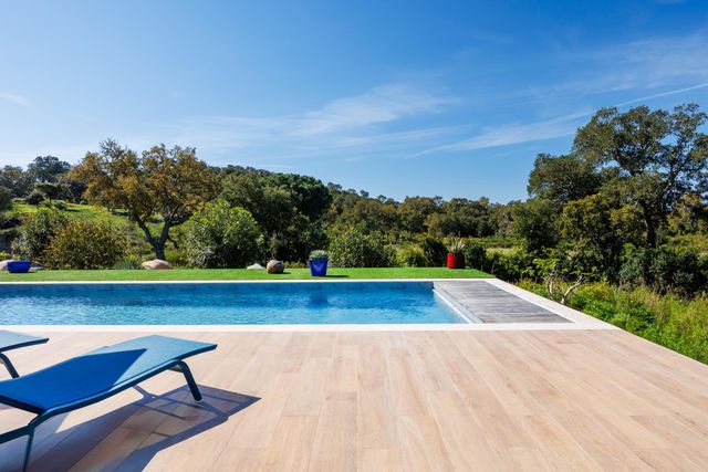 Maison à louer - 4 pièces - 190 m2 - Zonza - 201 - CORSE