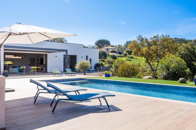 Maison à louer - 4 pièces - 190 m2 - Zonza - 201 - CORSE