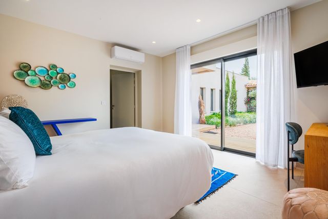 Maison à louer - 5 pièces - 200 m2 - Porto Vecchio - 201 - CORSE