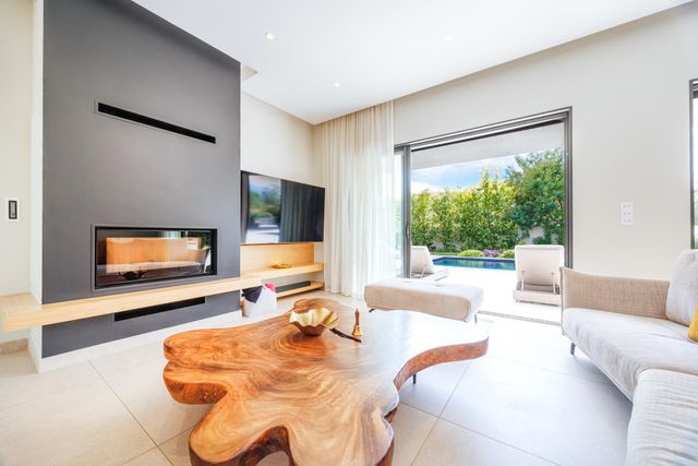 Maison à louer - 5 pièces - 200 m2 - Porto Vecchio - 201 - CORSE