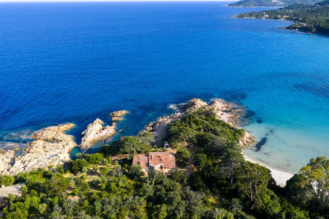 Maison à vendre - 10 pièces - 200 m2 - Sari Solenzara - 201 - CORSE