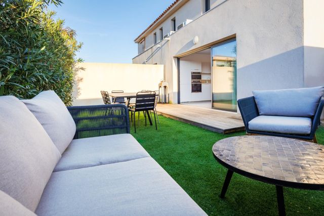 Maison à louer - 5 pièces - 140 m2 - Lecci - 201 - CORSE