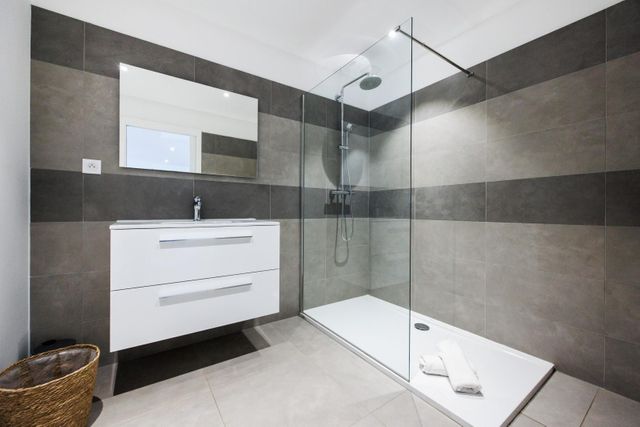 Maison à louer - 5 pièces - 140 m2 - Lecci - 201 - CORSE