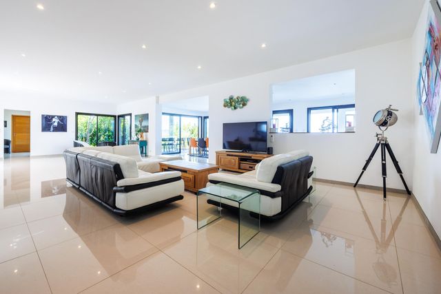 Maison à vendre - 8 pièces - 300 m2 - Porto Vecchio - 201 - CORSE