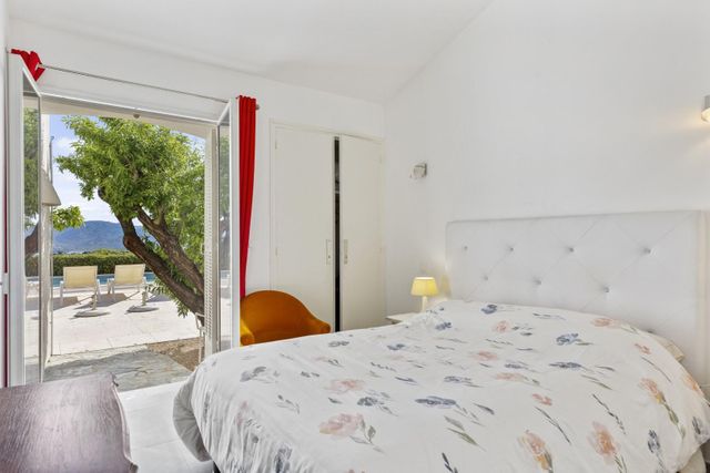 Maison à vendre - 10 pièces - 289 m2 - Lecci - 201 - CORSE