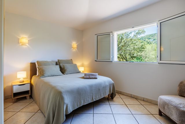 Maison à vendre - 6 pièces - 200 m2 - Porto Vecchio - 201 - CORSE