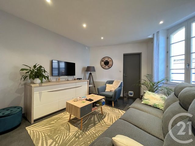 Appartement T3 à louer - 3 pièces - 78,31 m2 - Gaillac - 81 - MIDI-PYRENEES