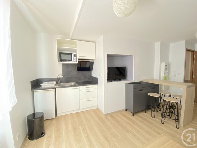 Appartement T1 &agrave; louer - 1 pi&egrave;ce - 27 m2 - Albi - 81 - MIDI-PYRENEES