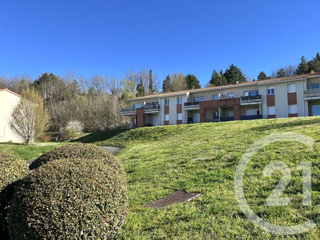 Appartement T3 &agrave; louer - 3 pi&egrave;ces - 54,71 m2 - Cagnac Les Mines - 81 - MIDI-PYRENEES