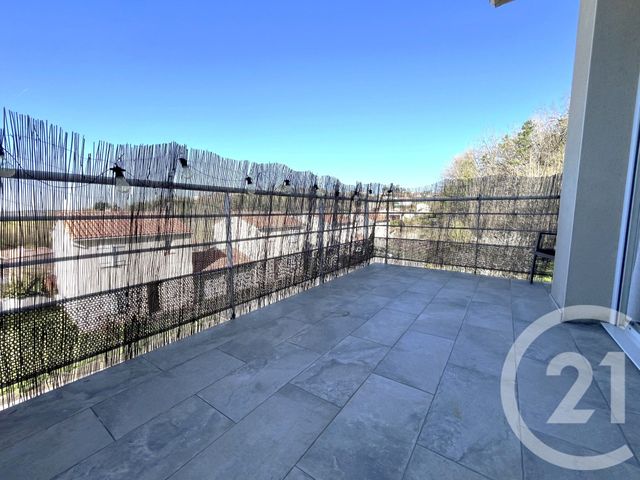 Appartement T3 &agrave; louer - 3 pi&egrave;ces - 54,71 m2 - Cagnac Les Mines - 81 - MIDI-PYRENEES