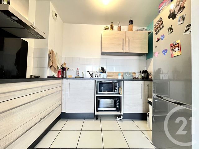 Appartement T3 &agrave; louer - 3 pi&egrave;ces - 54,71 m2 - Cagnac Les Mines - 81 - MIDI-PYRENEES