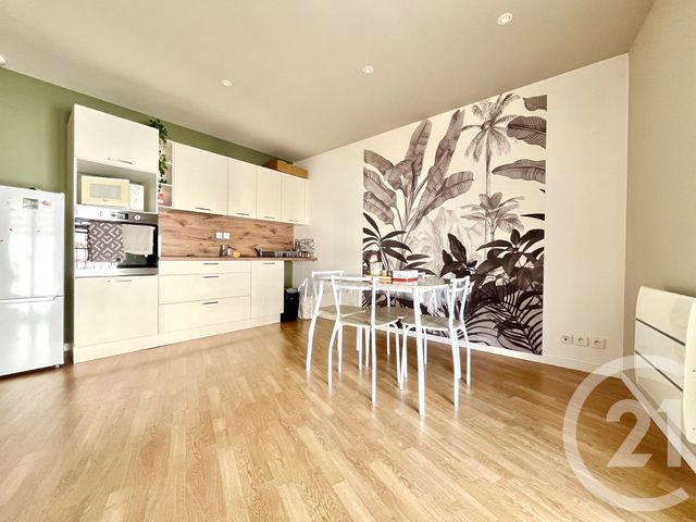 Appartement T3 &agrave; louer - 3 pi&egrave;ces - 52,17 m2 - Albi - 81 - MIDI-PYRENEES