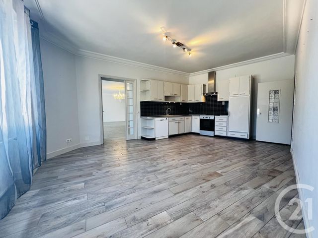 Maison &agrave; louer - 6 pi&egrave;ces - 176 m2 - Valderies - 81 - MIDI-PYRENEES