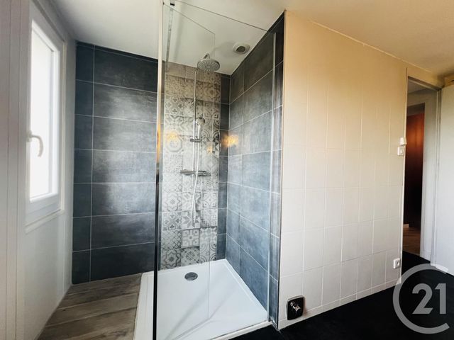 Maison &agrave; louer - 6 pi&egrave;ces - 176 m2 - Valderies - 81 - MIDI-PYRENEES