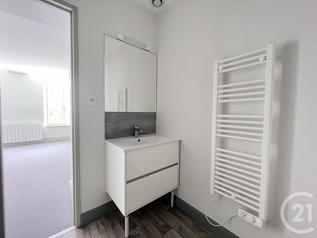Appartement T1 &agrave; louer - 1 pi&egrave;ce - 27,74 m2 - Albi - 81 - MIDI-PYRENEES