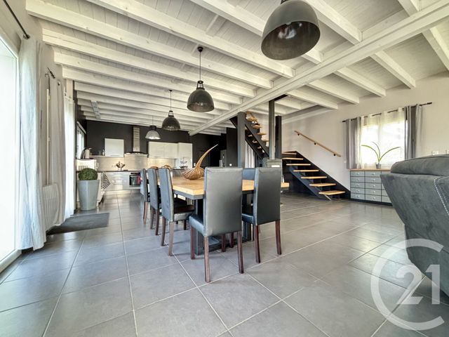 Maison &agrave; louer - 7 pi&egrave;ces - 216,08 m2 - Lagrave - 81 - MIDI-PYRENEES