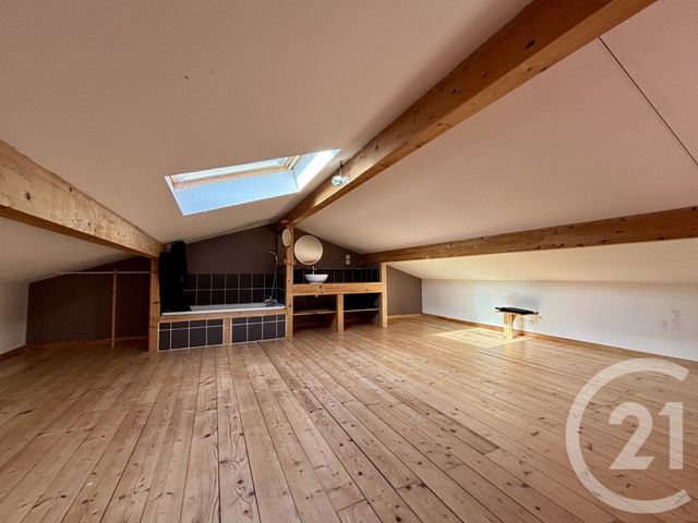 Maison &agrave; louer - 7 pi&egrave;ces - 216,08 m2 - Lagrave - 81 - MIDI-PYRENEES