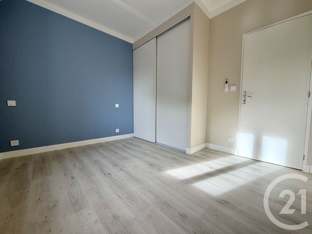 Maison &agrave; louer - 4 pi&egrave;ces - 123,10 m2 - Carmaux - 81 - MIDI-PYRENEES