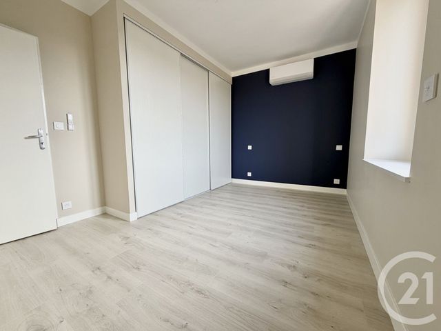 Maison &agrave; louer - 4 pi&egrave;ces - 123,10 m2 - Carmaux - 81 - MIDI-PYRENEES