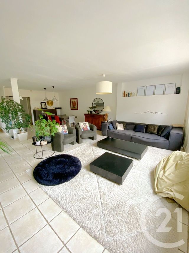 Appartement T5 à vendre - 5 pièces - 130,69 m2 - Martigues - 13 - PROVENCE-ALPES-COTE-D-AZUR