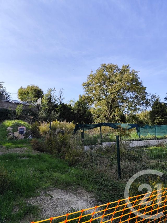 terrain - ISTRES - 13