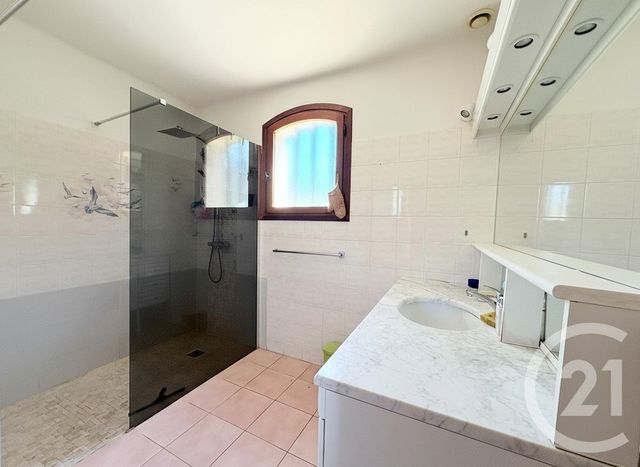 Maison à vendre - 4 pièces - 130 m2 - Martigues - 13 - PROVENCE-ALPES-COTE-D-AZUR