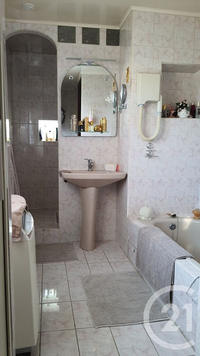 Maison à vendre - 9 pièces - 177,08 m2 - Martigues - 13 - PROVENCE-ALPES-COTE-D-AZUR