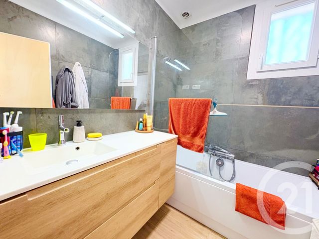 Maison à vendre - 4 pièces - 105 m2 - Martigues - 13 - PROVENCE-ALPES-COTE-D-AZUR