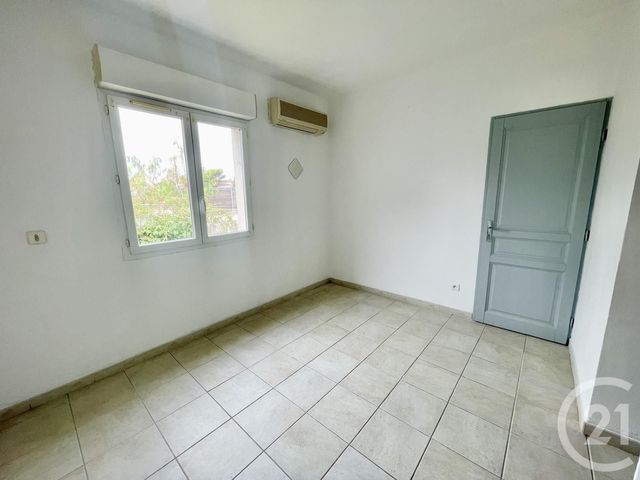 Appartement T5 à louer - 5 pièces - 109,87 m2 - Martigues - 13 - PROVENCE-ALPES-COTE-D-AZUR