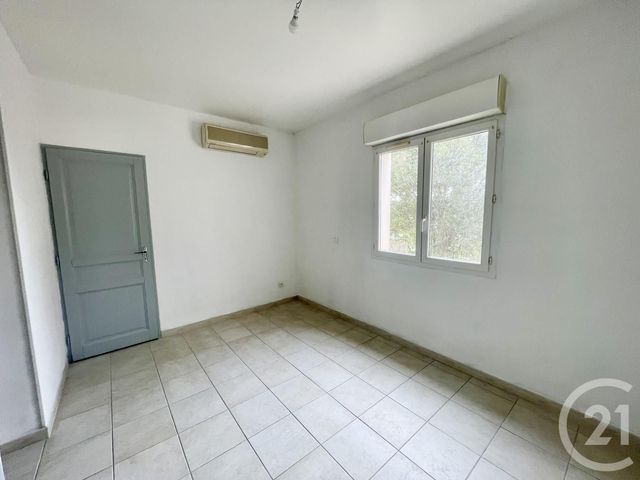 Appartement T5 à louer - 5 pièces - 109,87 m2 - Martigues - 13 - PROVENCE-ALPES-COTE-D-AZUR