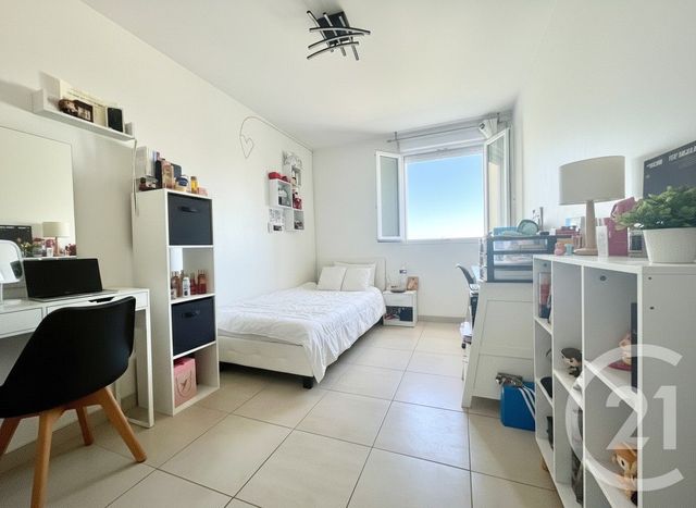 Appartement &agrave; vendre - 5 pi&egrave;ces - 101,26 m2 - Martigues - 13 - PROVENCE-ALPES-COTE-D-AZUR