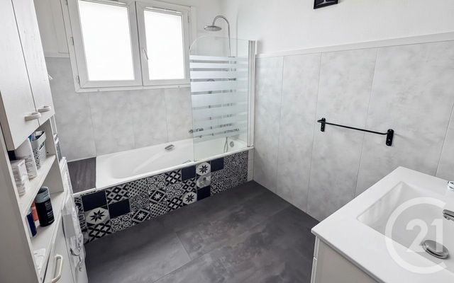 Maison à vendre - 7 pièces - 180 m2 - Martigues - 13 - PROVENCE-ALPES-COTE-D-AZUR