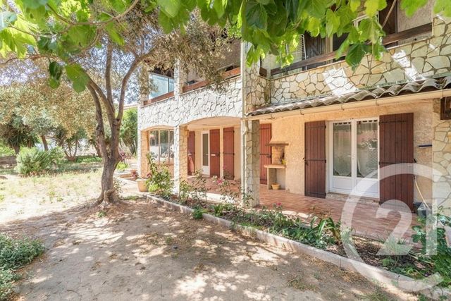 Maison à vendre - 7 pièces - 180 m2 - Martigues - 13 - PROVENCE-ALPES-COTE-D-AZUR
