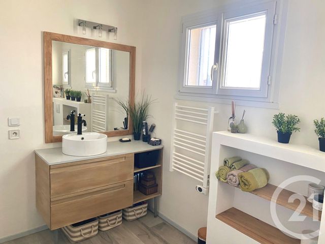 Maison à vendre - 5 pièces - 128 m2 - St Mitre Les Remparts - 13 - PROVENCE-ALPES-COTE-D-AZUR