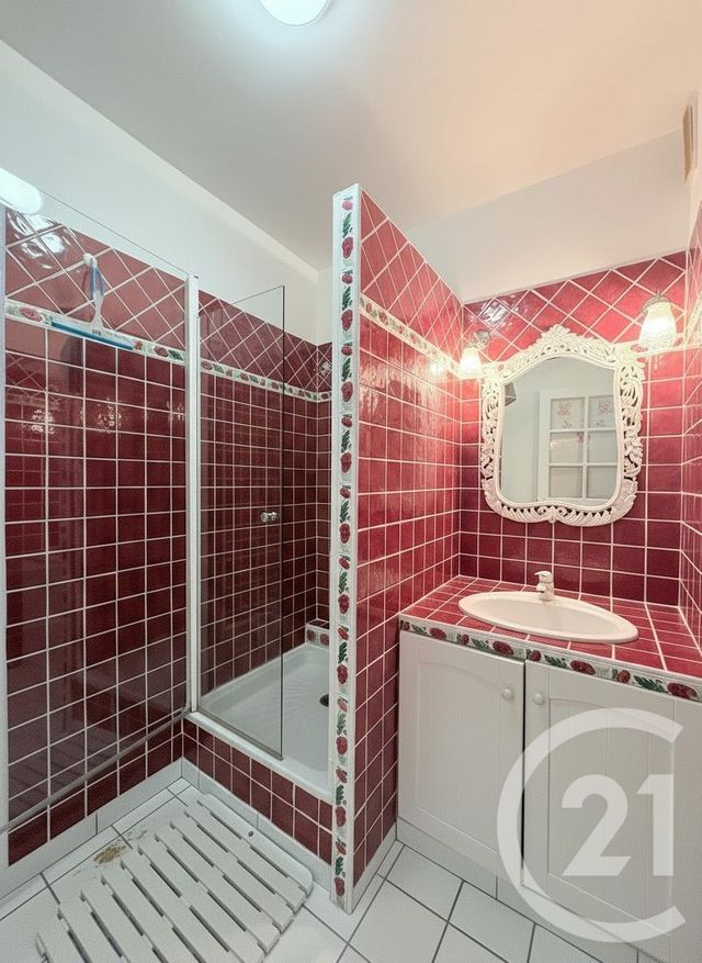 Appartement F5 à vendre - 5 pièces - 120,75 m2 - Martigues - 13 - PROVENCE-ALPES-COTE-D-AZUR