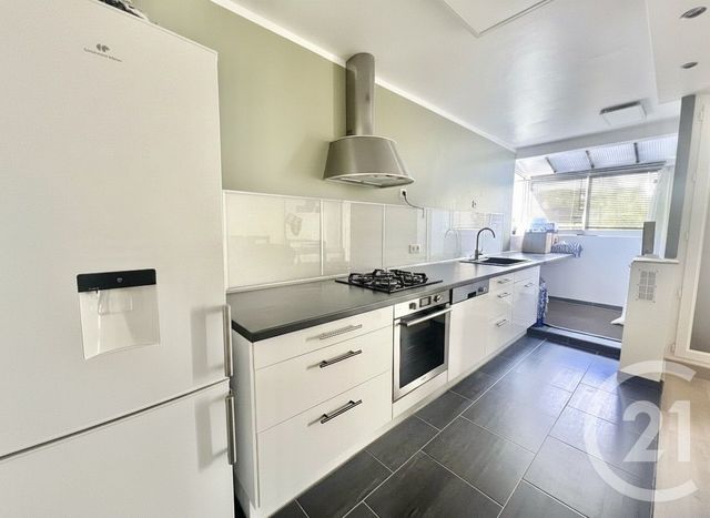 Appartement T4 &agrave; vendre - 4 pi&egrave;ces - 80 m2 - Martigues - 13 - PROVENCE-ALPES-COTE-D-AZUR