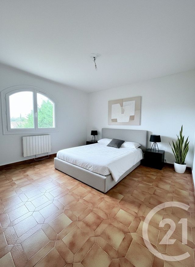 Maison &agrave; vendre - 7 pi&egrave;ces - 193 m2 - St Mitre Les Remparts - 13 - PROVENCE-ALPES-COTE-D-AZUR