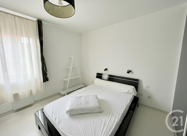 Appartement T2 &agrave; louer - 2 pi&egrave;ces - 50,59 m2 - Istres - 13 - PROVENCE-ALPES-COTE-D-AZUR