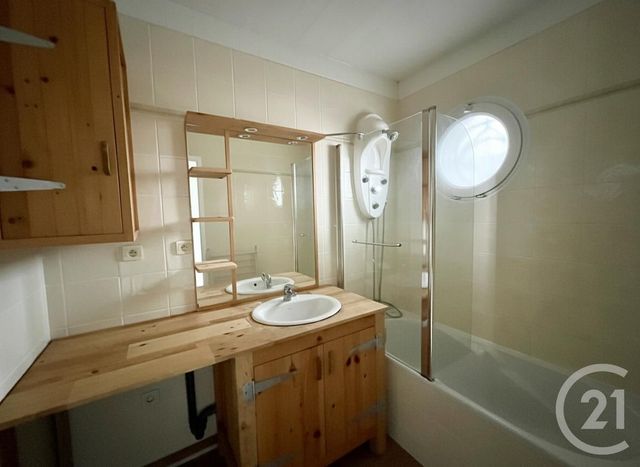 Appartement T2 &agrave; louer - 2 pi&egrave;ces - 50,59 m2 - Istres - 13 - PROVENCE-ALPES-COTE-D-AZUR