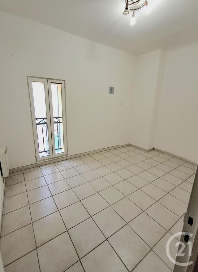 Appartement T3 &agrave; louer - 4 pi&egrave;ces - 57,94 m2 - Martigues - 13 - PROVENCE-ALPES-COTE-D-AZUR
