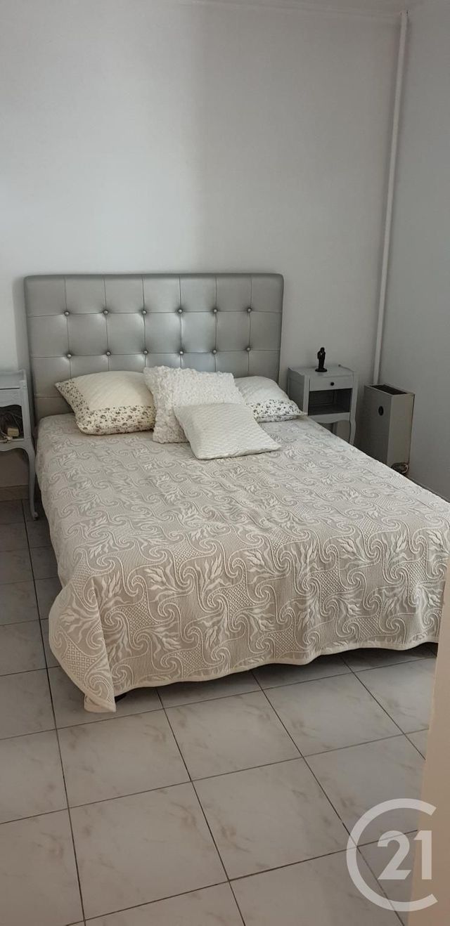 Appartement T3 &agrave; louer - 3 pi&egrave;ces - 64,22 m2 - Martigues - 13 - PROVENCE-ALPES-COTE-D-AZUR