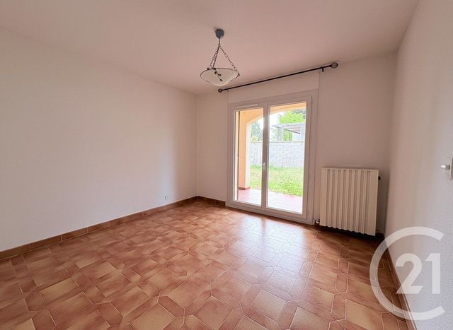 Appartement &agrave; vendre - 3 pi&egrave;ces - 80 m2 - St Mitre Les Remparts - 13 - PROVENCE-ALPES-COTE-D-AZUR