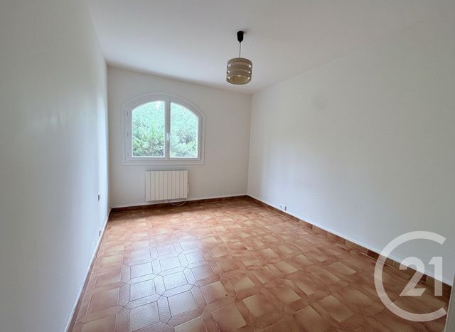 Appartement &agrave; vendre - 4 pi&egrave;ces - 114,81 m2 - St Mitre Les Remparts - 13 - PROVENCE-ALPES-COTE-D-AZUR