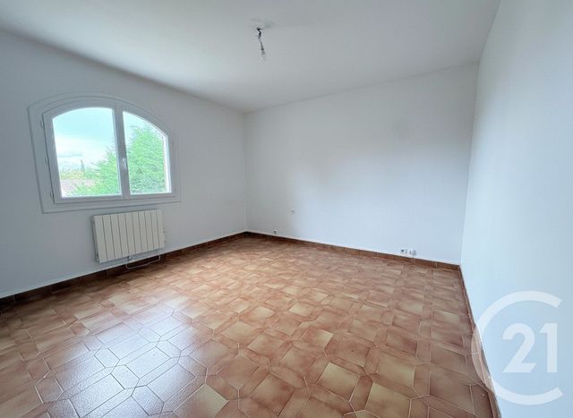 Appartement &agrave; vendre - 4 pi&egrave;ces - 114,81 m2 - St Mitre Les Remparts - 13 - PROVENCE-ALPES-COTE-D-AZUR