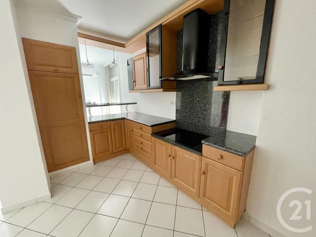 Appartement F3 &agrave; louer - 3 pi&egrave;ces - 65,52 m2 - Martigues - 13 - PROVENCE-ALPES-COTE-D-AZUR