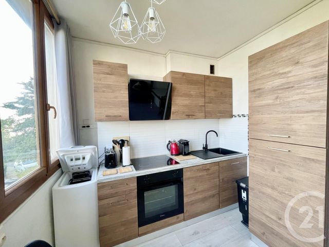 Appartement Studio &agrave; louer - 1 pi&egrave;ce - 27,05 m2 - Martigues - 13 - PROVENCE-ALPES-COTE-D-AZUR