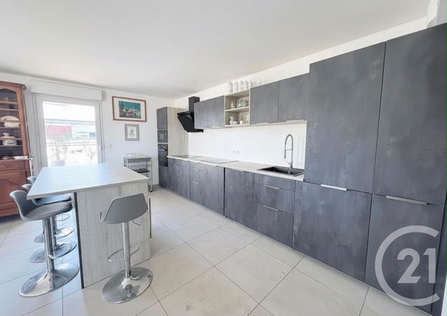 Appartement T4 &agrave; vendre - 4 pi&egrave;ces - 105 m2 - Martigues - 13 - PROVENCE-ALPES-COTE-D-AZUR