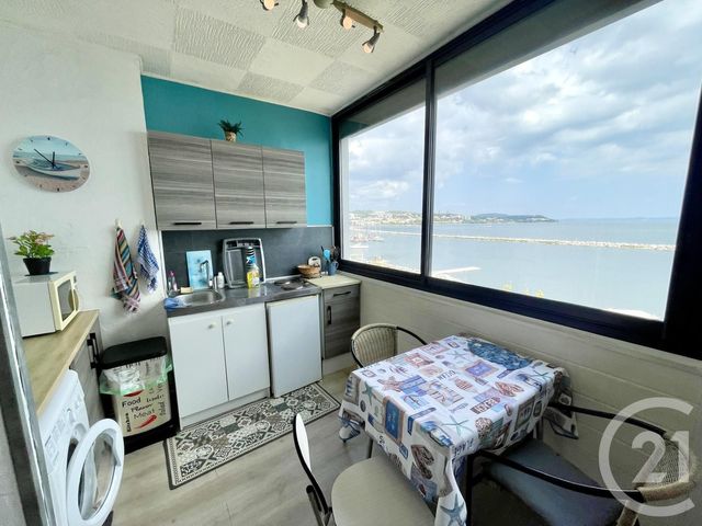 Appartement Studio &agrave; louer - 1 pi&egrave;ce - 26,80 m2 - Martigues - 13 - PROVENCE-ALPES-COTE-D-AZUR