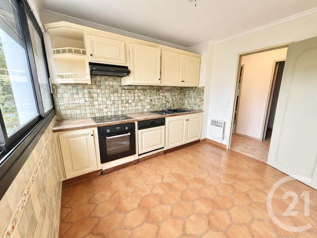 Appartement F4 &agrave; vendre - 4 pi&egrave;ces - 87 m2 - Martigues - 13 - PROVENCE-ALPES-COTE-D-AZUR